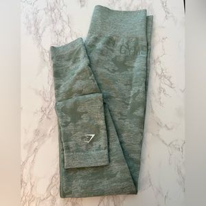 Gymshark Green Camo Leggings Size Medium New
